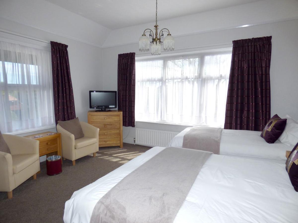 Kenmore Guest House Rustington Extérieur photo