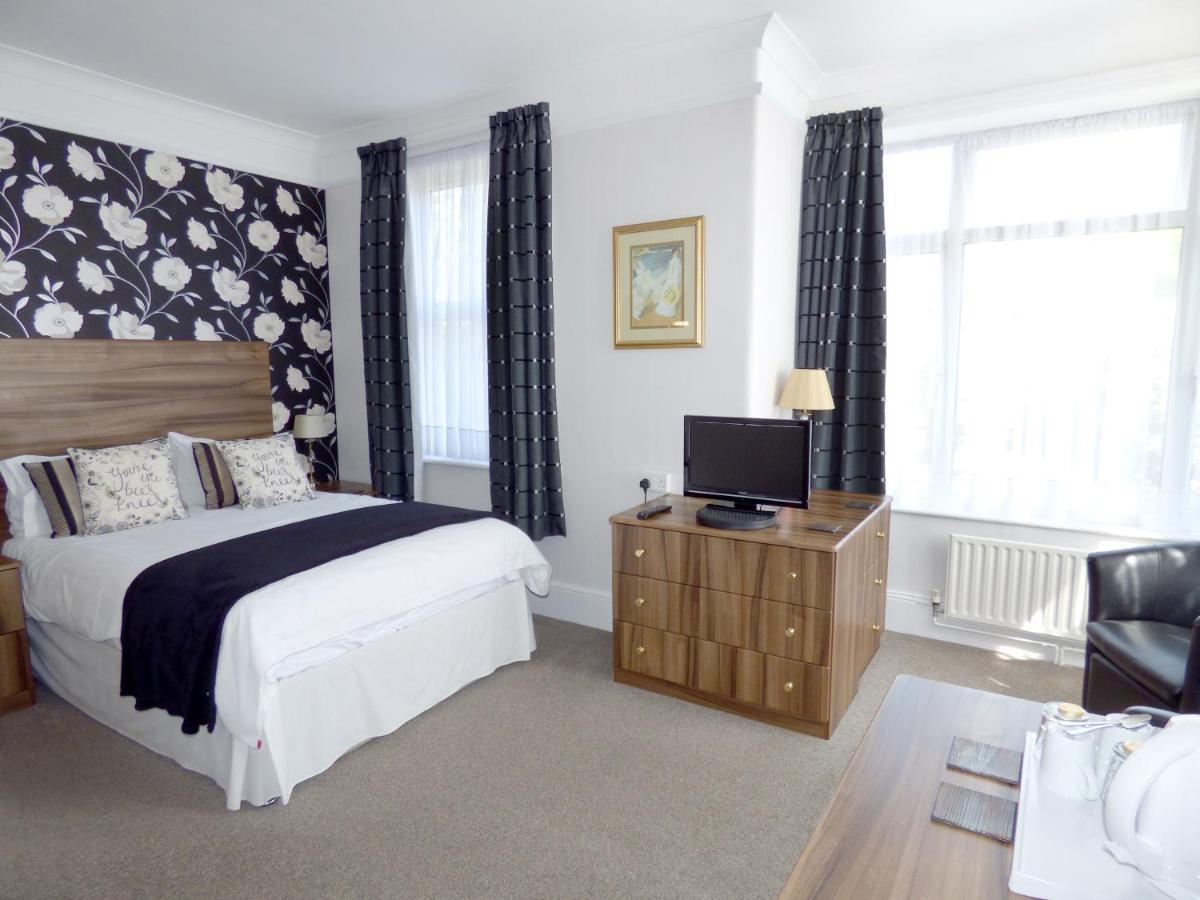 Kenmore Guest House Rustington Extérieur photo