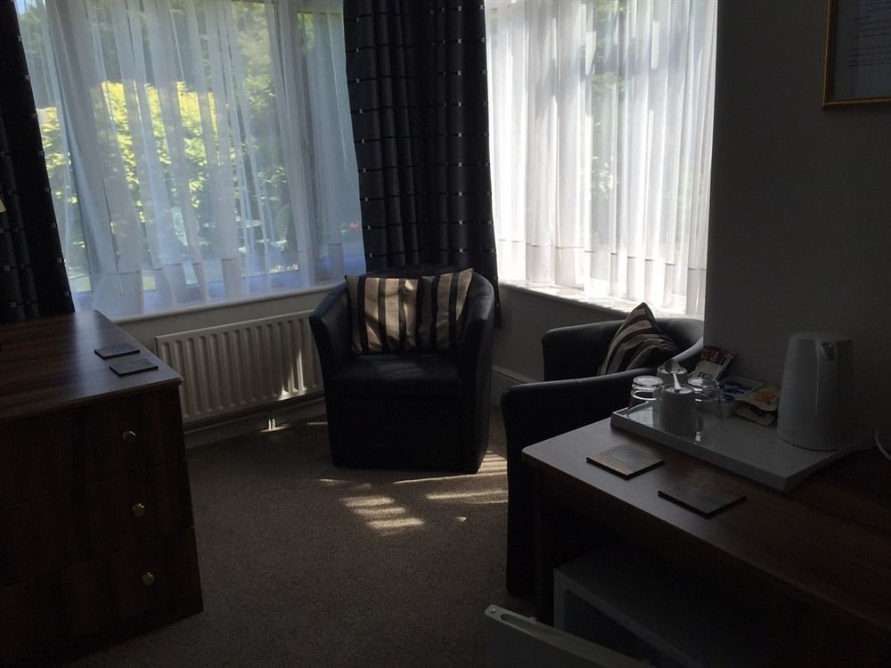 Kenmore Guest House Rustington Extérieur photo